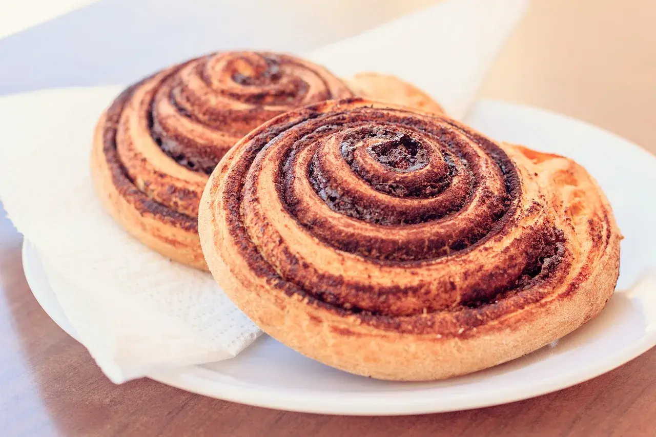 Cinnamon rolls (rollos de canela)