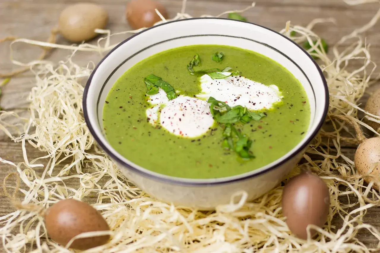 Sopa de ajo castellana